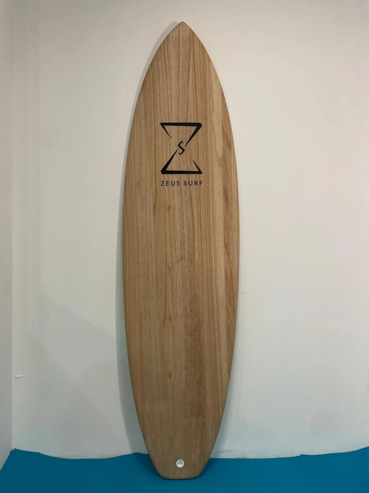 Zeus 6'4 Wood Shortboard Epoxy - deck