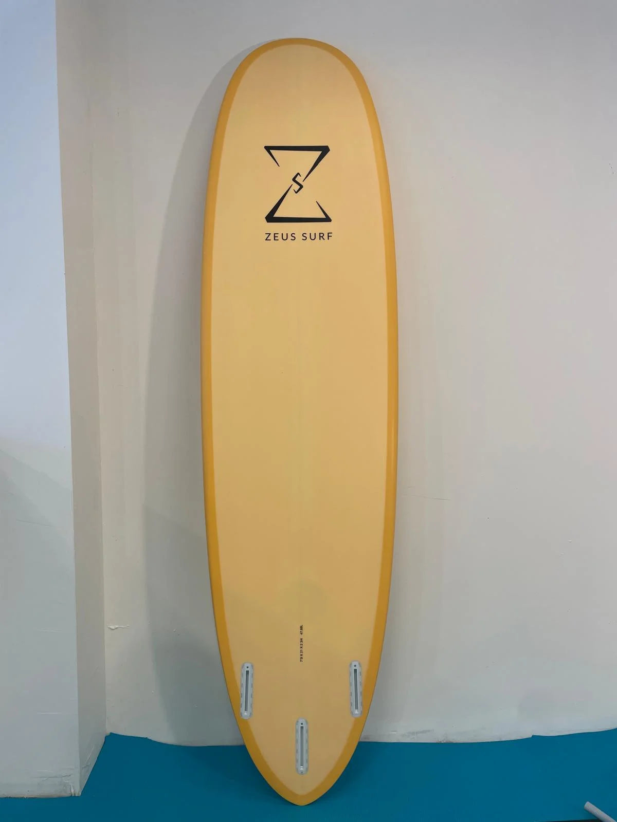 Zeus 7'0 Orange Pintail Epoxy - bottom
