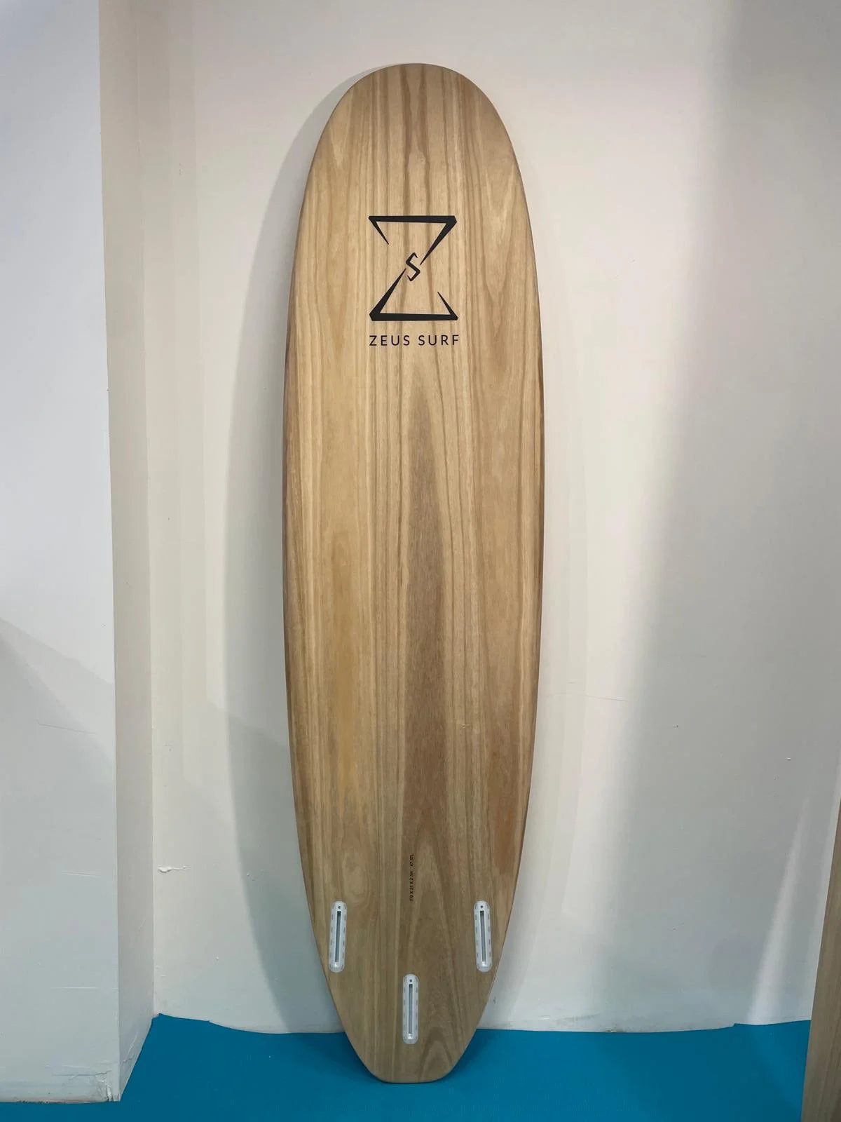 Zeus 7'0 Wood Squaretail Epoxy - bottom