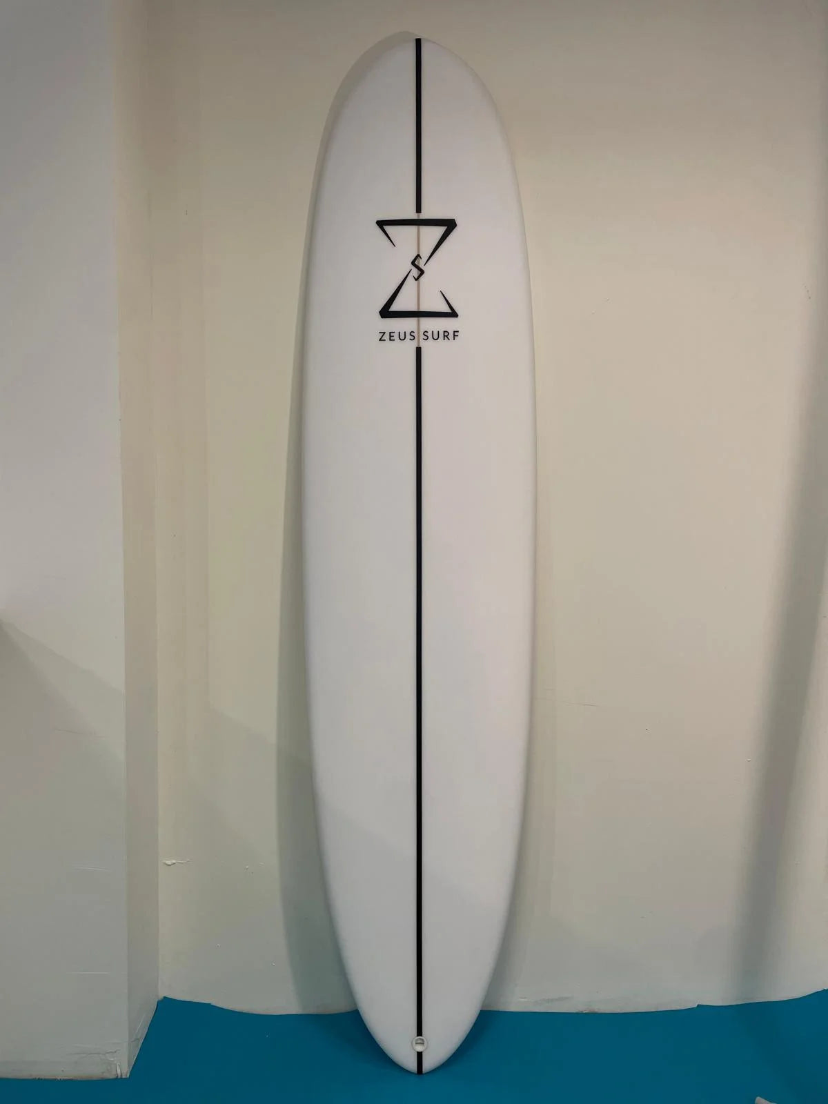 Zeus 7'6 White Mini-malibu Epoxy - deck