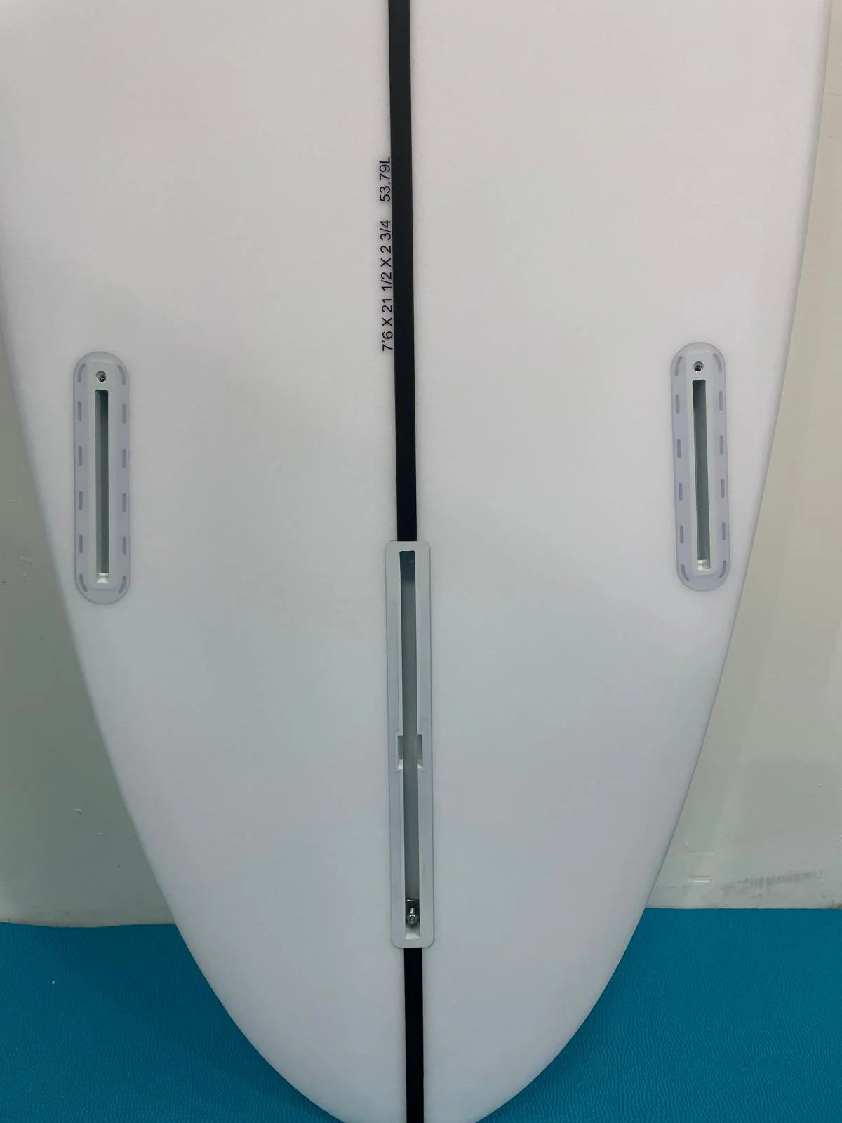 Zeus 7'6 White Mini-malibu Epoxy - specs