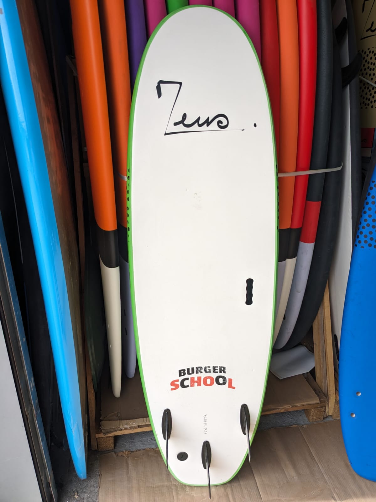 Zeus Surf Surboards Softop Planche de Surf Occasion Zeus - Burger 6'0
